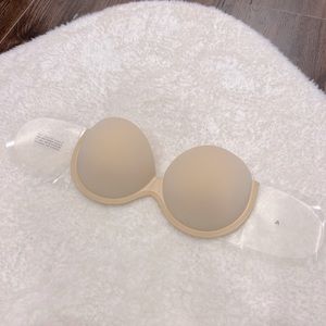 Strapless sticky wings nude bra A cup perfect for wedding cocktail dresses